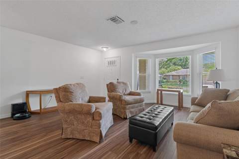 7196 Crown Oaks Drive, Spring Hill FL - photo 8 of 83