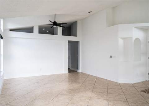 2319 Island Club Way, Orlando FL - photo 7 of 38