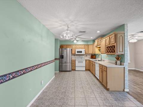 4135 Cotton Tail Drive, New Port Richey FL - photo 14 of 41