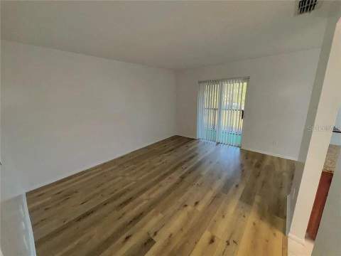 9909 Sweepstakes Lane #4, Orlando FL - photo 19 of 27