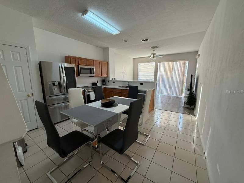 3 bedroom Townhouse at 5210 Paradise Cay Circle, Paradise Cay, Kissimmee — photo 2