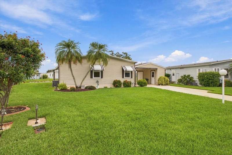2 bedroom Manufactured Home at 4 Meadowlark Circle, Ridgewood Oaks Ph I, Ellenton — photo 3