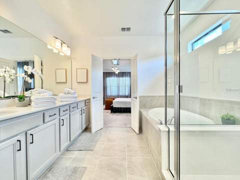 10012 Voyager Way, Orlando FL - photo 11 of 34
