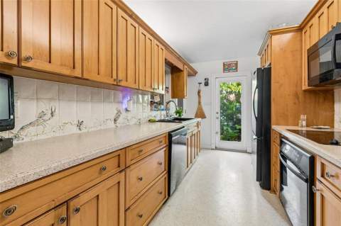 159 Biscayne Avenue, Tampa FL - photo 17 of 99