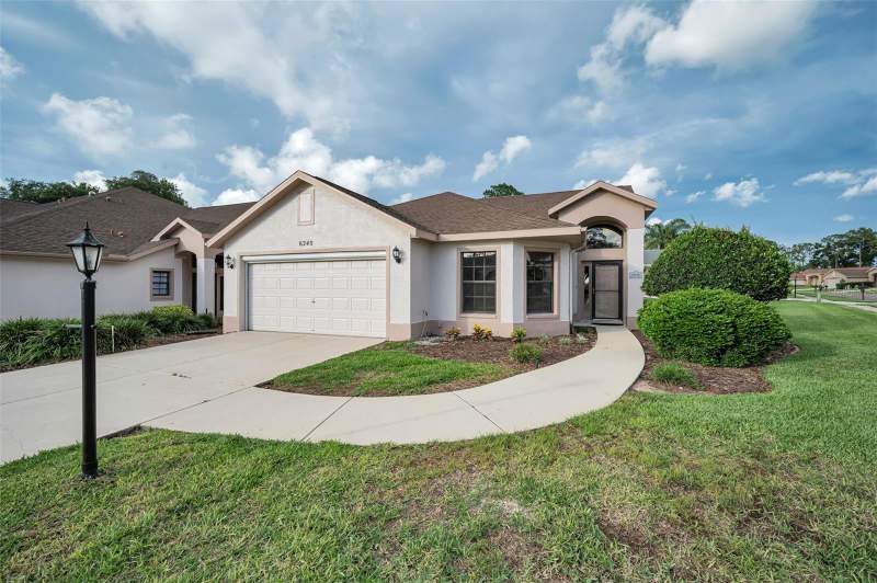 2 bedroom Villa at 6240 Fairskies Drive, Timber Greens Ph 01A, New Port Richey — photo 4