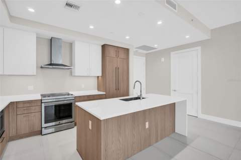 275 1st Avenue #2708, St Petersburg FL - photo 6 of 94