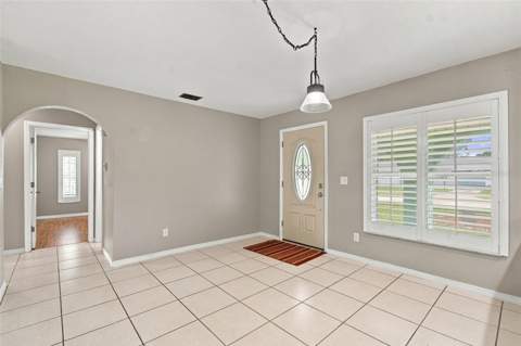 8410 Angela Court, Zephyrhills FL - photo 19 of 60