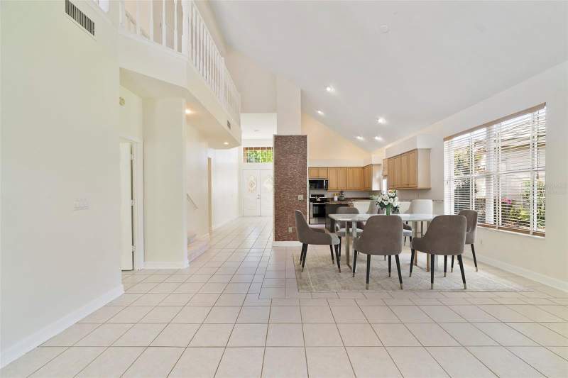 4 bedroom Single Family Residence at 7291 HAWKSNEST BOULEVARD, HAWKSNEST, ORLANDO — photo 4
