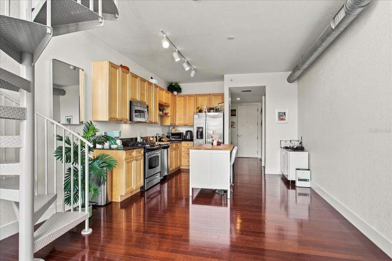 1 bedroom Condominium at 150 E Robinson Street #1421, Vue/Lk Eola, Orlando — photo 4