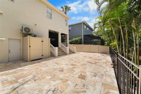 4802 W Beachway Drive, Tampa FL - photo 24 of 47