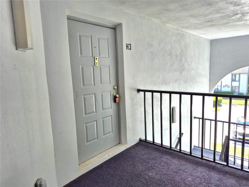 2 bedroom Condominium at 1344 Pine Ridge Circle #H3, Pine Ridge At Lake Tarpon Village, Tarpon Springs — photo 4
