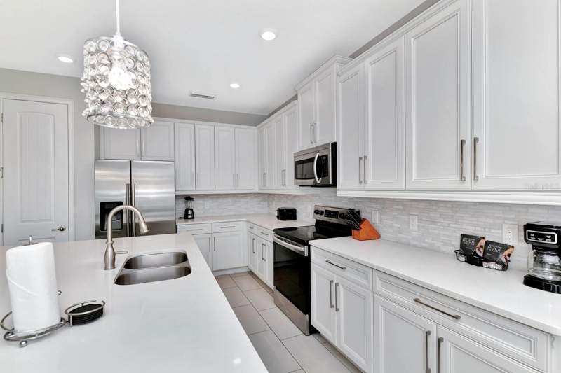5 bedroom Single Family Residence at 253 Southfield Street, Reunion West Ph 4, Kissimmee — photo 3