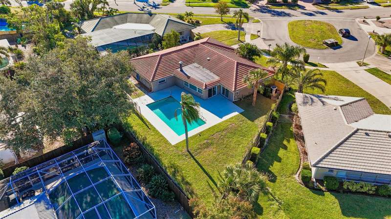 4 bedroom Single Family Residence at 2851 Hardee Drive, Gulf Gate Woods, Sarasota — photo 3