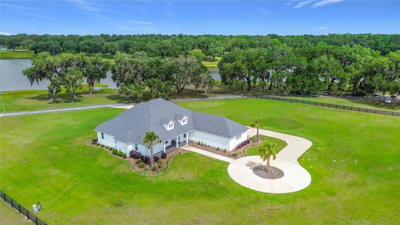 4 bedroom Farm at 6530 SE 156th Loop #3 & 4, Silverleaf Hills, Summerfield — photo 3