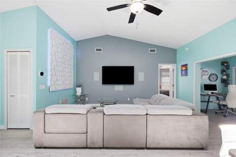 1014 Conley Drive, Oviedo FL - photo 8 of 34