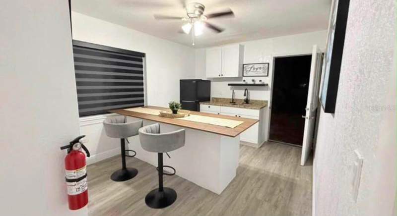 3 bedroom Single Family Residence at 6504 N Packwood Avenue, Waco Sub, Tampa — photo 5
