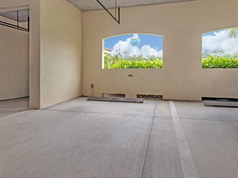 3 bedroom Condominium at 940 Cooper Street #202, Island Park, Venice — photo 3