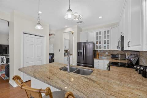 830 Golf Island Drive, Apollo Beach FL - photo 15 of 97