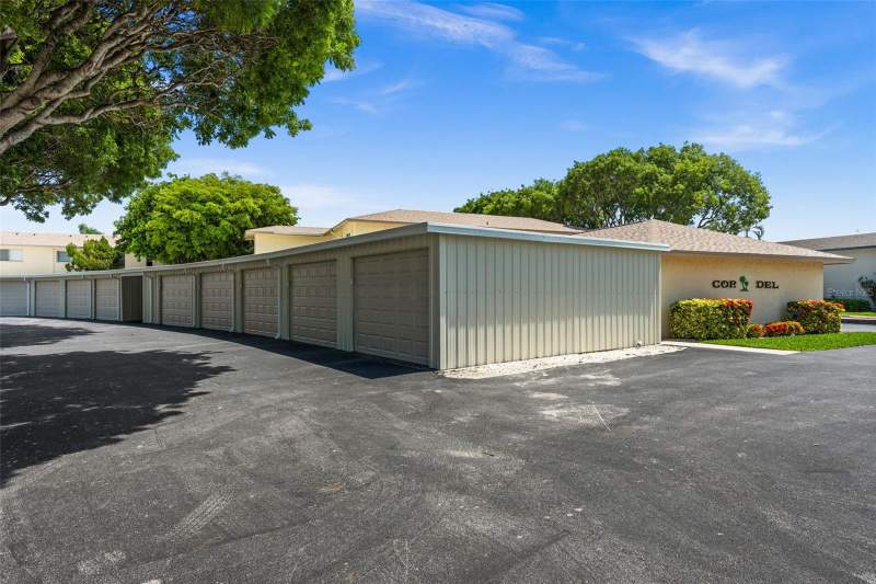 3 bedroom Condominium at 1345 SE 40th Terrace #2E, Cor Del Condo, Cape Coral — photo 4