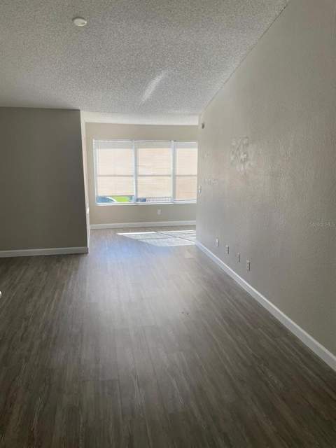 5140 Conroy Road #35, Orlando FL - photo 6 of 18