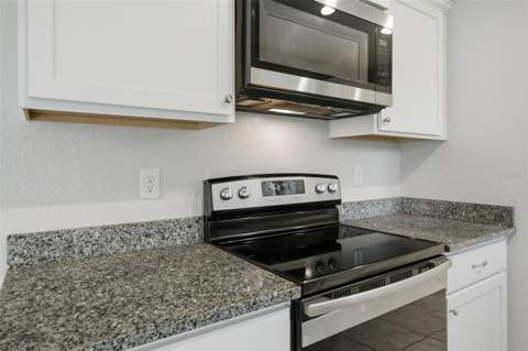 13964 SW 30th Terrace Road, Ocala FL - photo 13 of 39