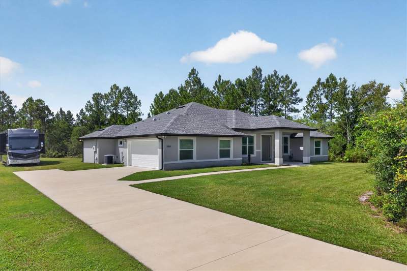3 bedroom Single Family Residence at 18602 Reynolds Parkway, Cape Orlando Estates, Orlando — photo 2