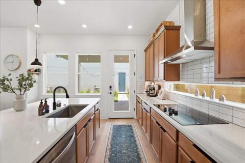 9741 Neruda Street, Orlando FL - photo 15 of 65