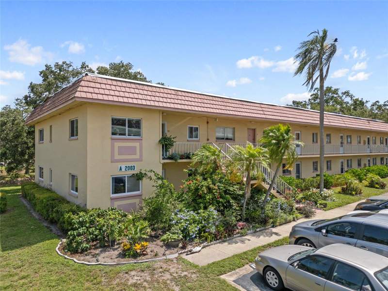 Greenbriar Condo