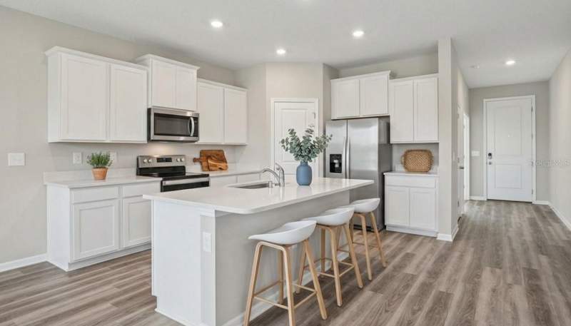 5 bedroom Single Family Residence at 32744 Weathered Oak Drive, Wyndfields, Wesley Chapel — photo 2