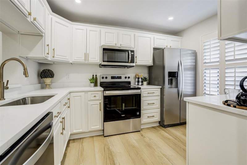 2 bedroom Condominium at 460 S Paula Drive #402, Harbor Pointe Condo, Dunedin — photo 3