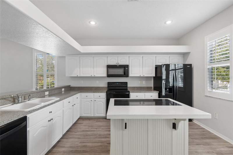 2 bedroom Single Family Residence at 10207 Porch Street, Longleaf Neighborhood 02 Ph 02, New Port Richey — photo 3