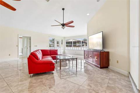 7026 Pinehaven Drive, Lakeland FL - photo 21 of 54