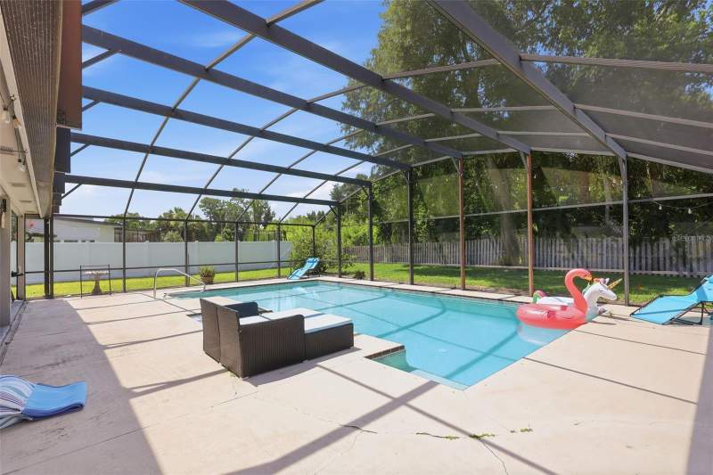 3 bedroom Single Family Residence at 1055 CHESTERFIELD CIRCLE, AMHERST, WINTER SPRINGS — photo 5