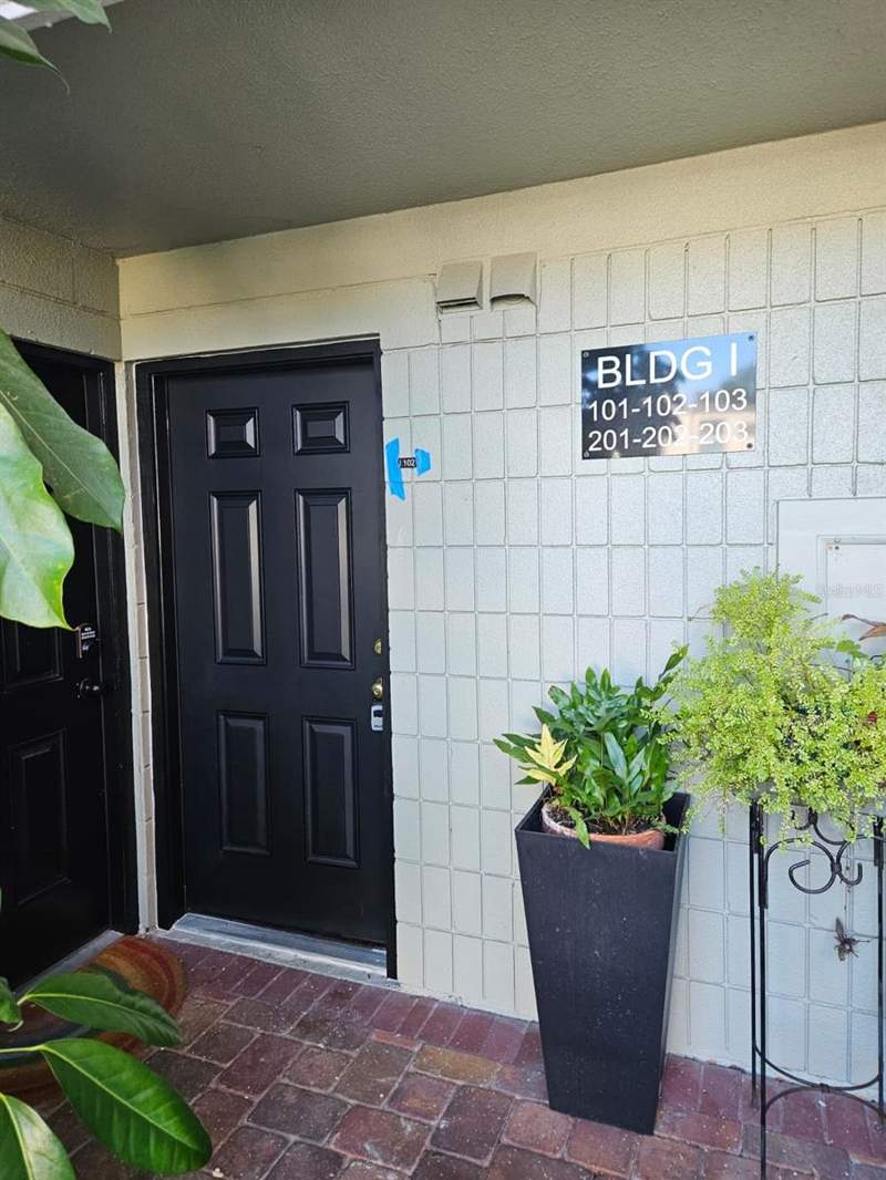 1 bedroom Condominium at 2424 W Tampa Bay Boulevard #I102, The Marina Club Of Tampa A Con, Tampa — photo 2