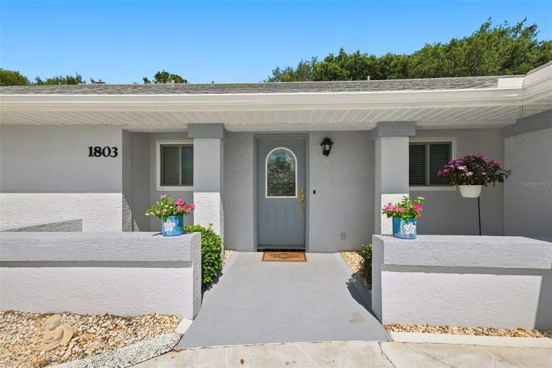 2 bedroom Single Family Residence at 1803 New Bedford Drive, Sun City Center Unit 32B, Sun City Center — photo 2