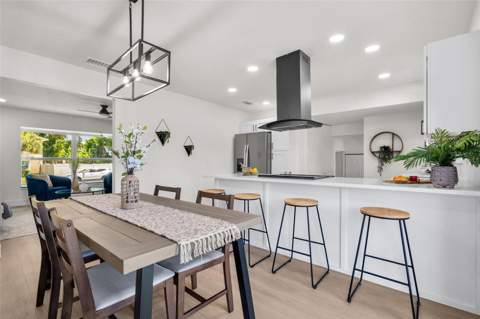 1801 Lakewood Drive, St Petersburg FL - photo 12 of 56