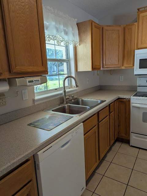108 Twin Lake Circle, Umatilla FL - photo 18 of 47