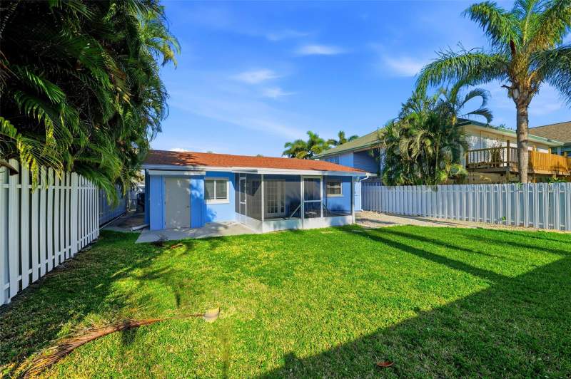 2 bedroom Single Family Residence at 17734 1st Street, Harbor Shores 4th Add, Redington Shores — photo 4
