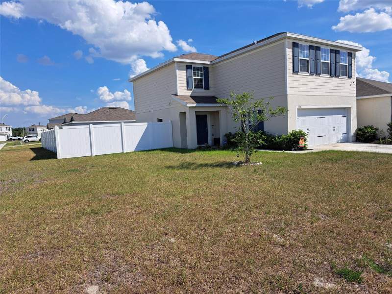 4 bedroom Single Family Residence at 1508 Majestic Lane, Eagle Lndg Ph II, Winter Haven — photo 2