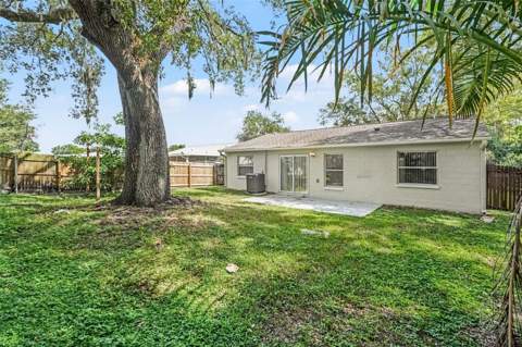 13904 Fullerton Drive, Tampa FL - photo 20 of 21