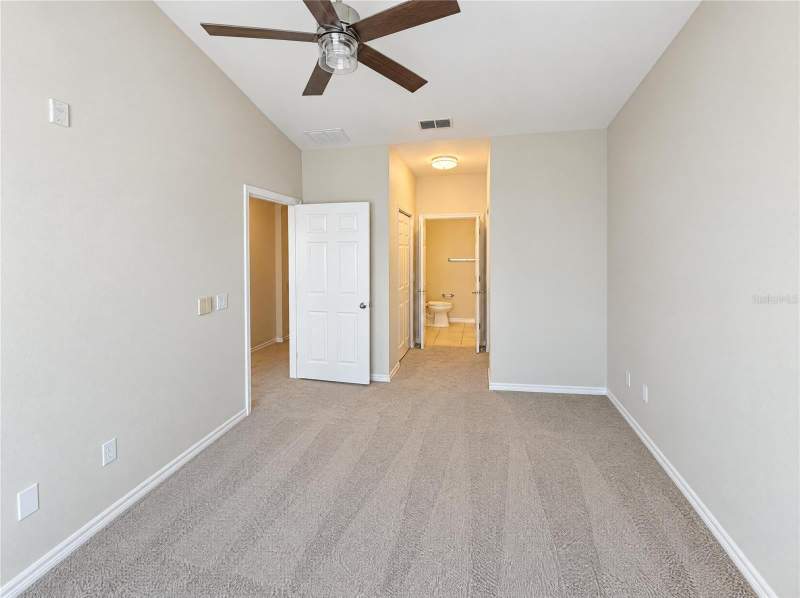 2 bedroom Condominium at 2334 Grand Central Parkway #9, Estates/Pk Central Condo, Orlando — photo 4