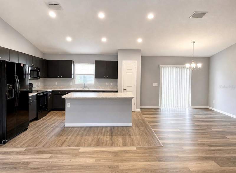 3 bedroom Single Family Residence at 114 Juniper Loop Circle, Silver Spgs Shores Un 24, Ocala — photo 3
