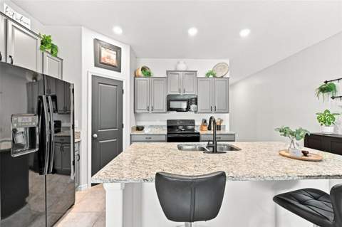 7109 Salt River Avenue, Sun City Center FL - photo 10 of 39