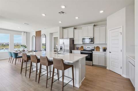 8595 Hempstead Way, Mount Dora FL - photo 12 of 31