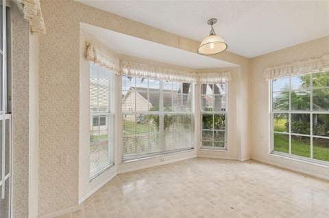 4643 Sandpointe Drive, New Port Richey FL - photo 15 of 32