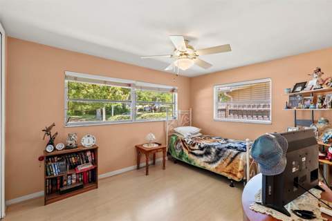 1413 Embassy Drive, Clearwater FL - photo 15 of 24