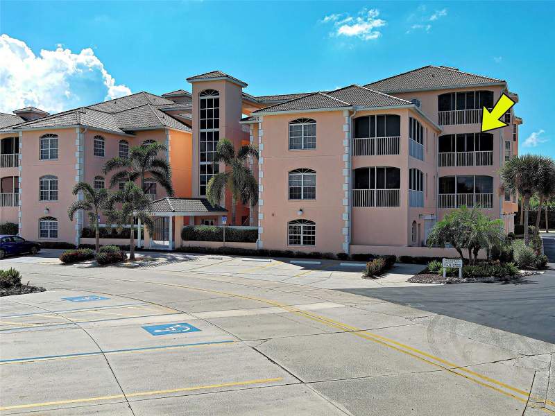 Courtyards at Gondola Park