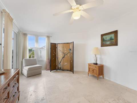 5430 Eagles Point Circle #101, Sarasota FL - photo 21 of 59
