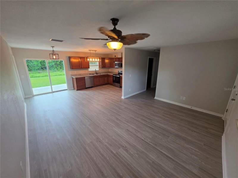 3 bedroom Single Family Residence at 12240 Grouse Avenue, Port Charlotte Sec 072, Port Charlotte — photo 2
