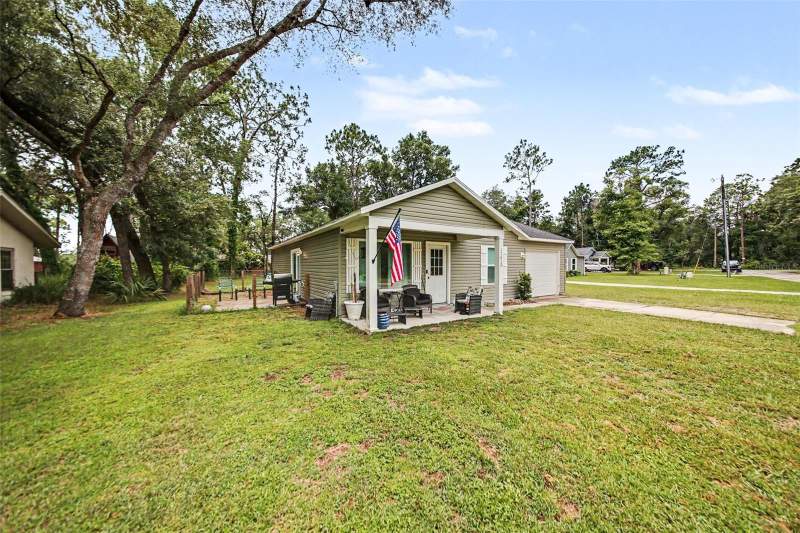 3 bedroom Single Family Residence at 17050 SE 60th Street, Woods & Lakes Sub, Ocklawaha — photo 2